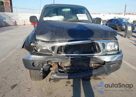 2002 Toyota Tacoma Prerunner V6 из США, поврежденный, VIN 5TEGN92N42Z075526